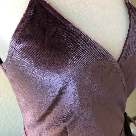 Rokoko Velvet Wrap-around Dress - Picture 2 of 8